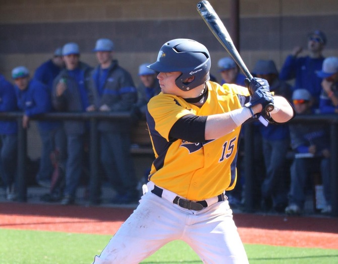 Baseball Earns Doubleheader Sweep of Mt. St. Vincent, 13-7, 10-1