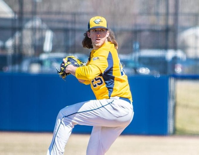 Murphy Goes the Distance in Baseball's 2-1 Victory over Amherst