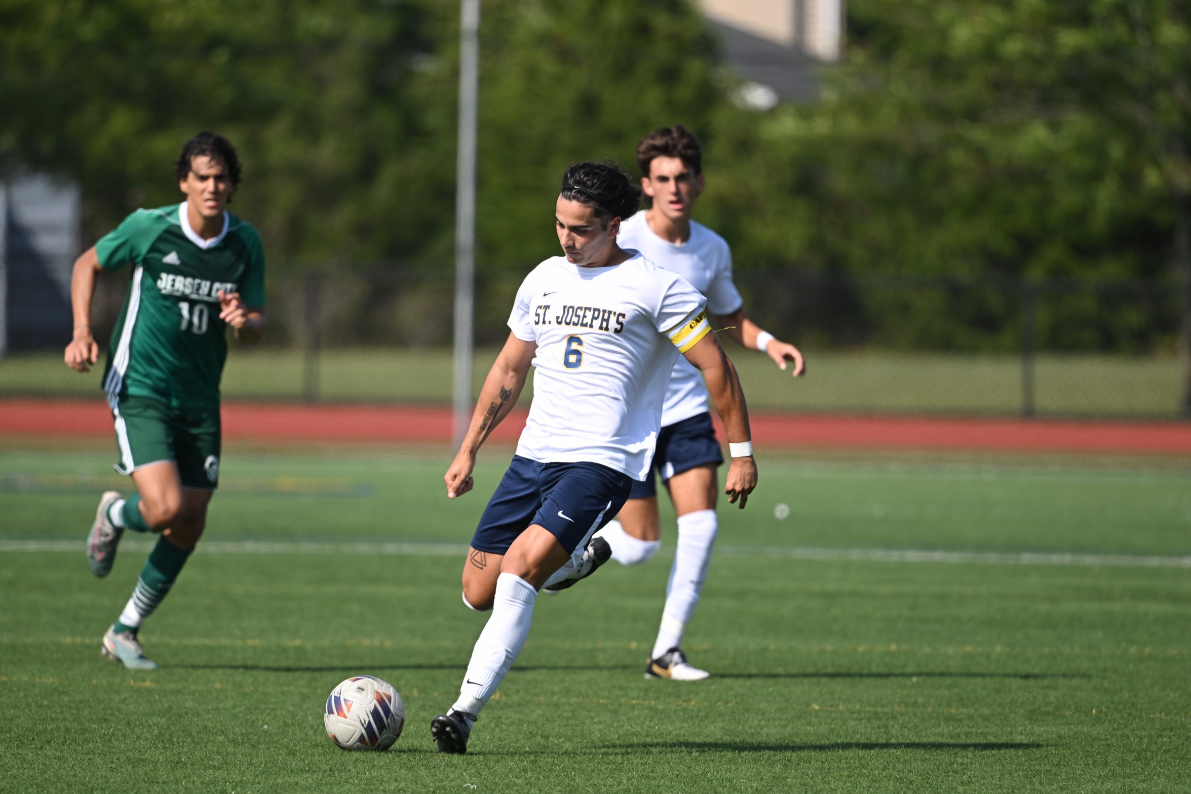 Men's Soccer Cruises to Victory on Saturday
