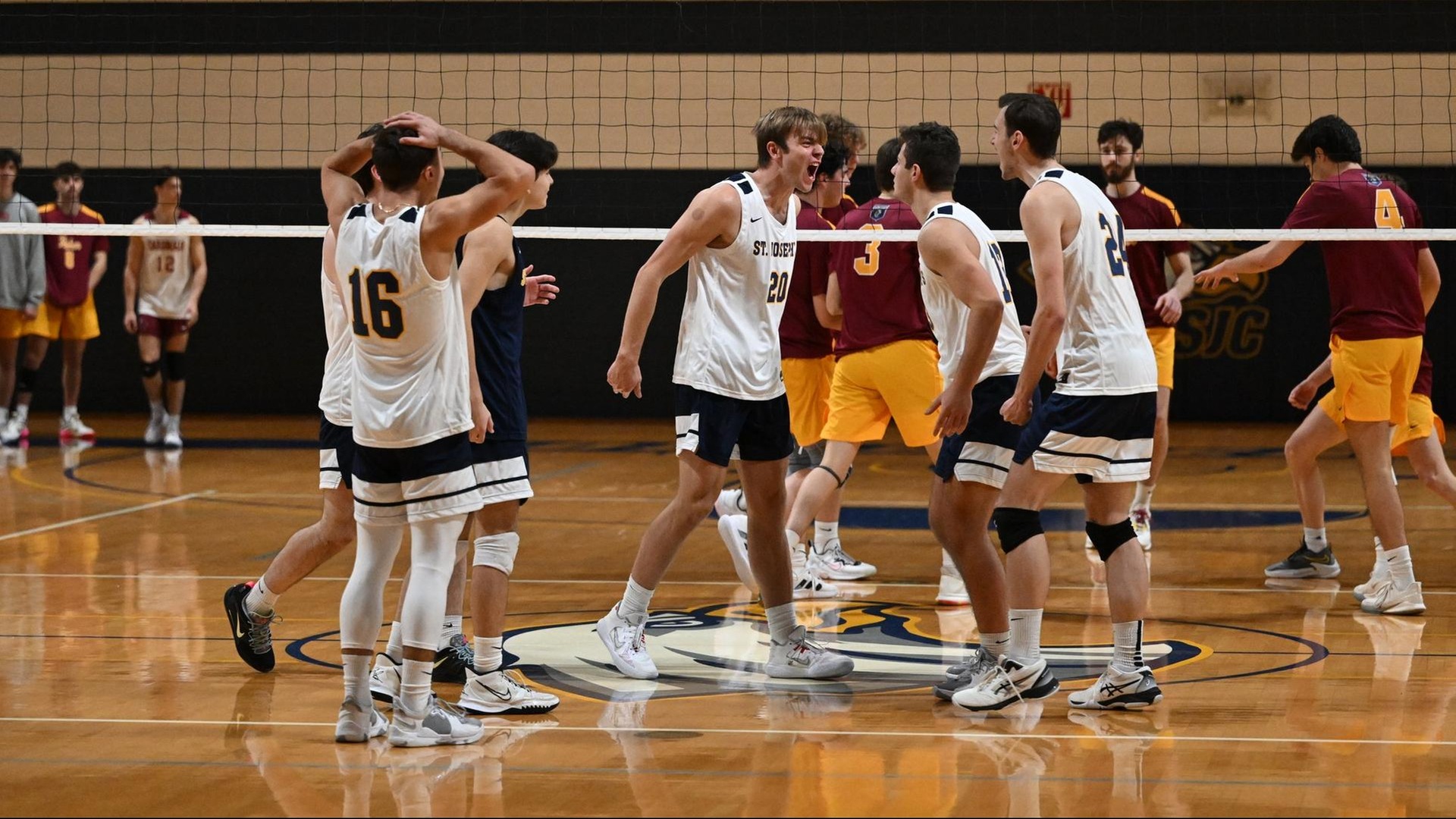Men's Volleyball Takes Down #14 Arcadia in Five-Set Thriller