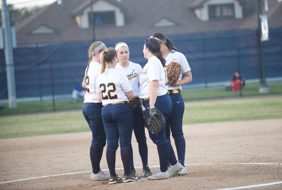 Softball’s Season Ends With Pair of Losses at Conference Championship