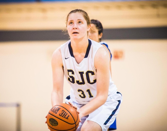 Iavarone Notches Fifth Double-Double in Women’s Basketball’s Loss to Mt. St. Vincent