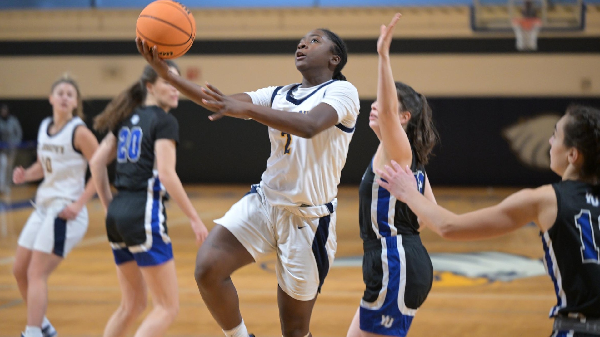 Women's Basketball Claims Victory in Season Opener Over SUNY Geneseo, 62-47