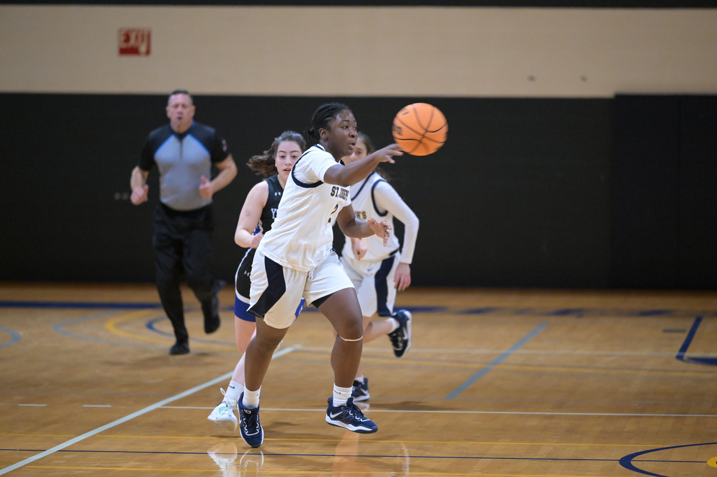 Women's Basketball Topples St. Joseph's Brooklyn, 59-47, Advances to Next Round Skyline Playoffs