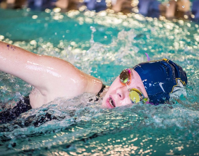 Women’s Swimming Takes Third at Sarah Lawrence Spring Carnival