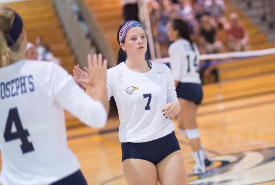 Women’s Volleyball Downed 3-1 at Hunter