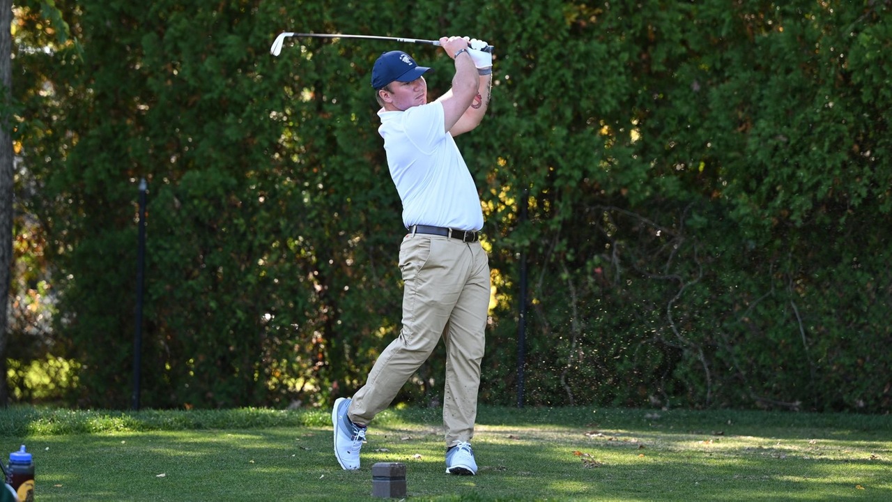 Men's Golf Tied for Third in Round One of Skyline Championship