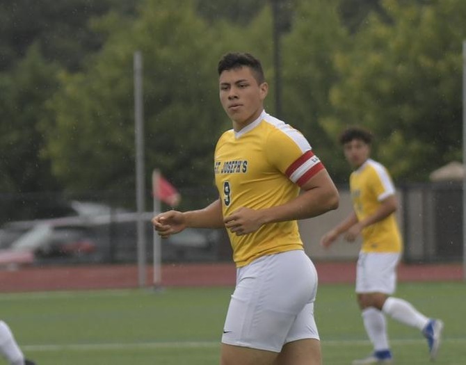Men's Soccer Edged by Manhattanville at Home