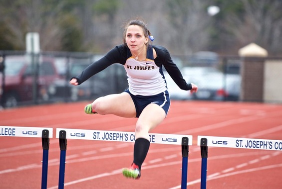 Women's Track and Field Captures First at Coach Omeltchenko Invitational