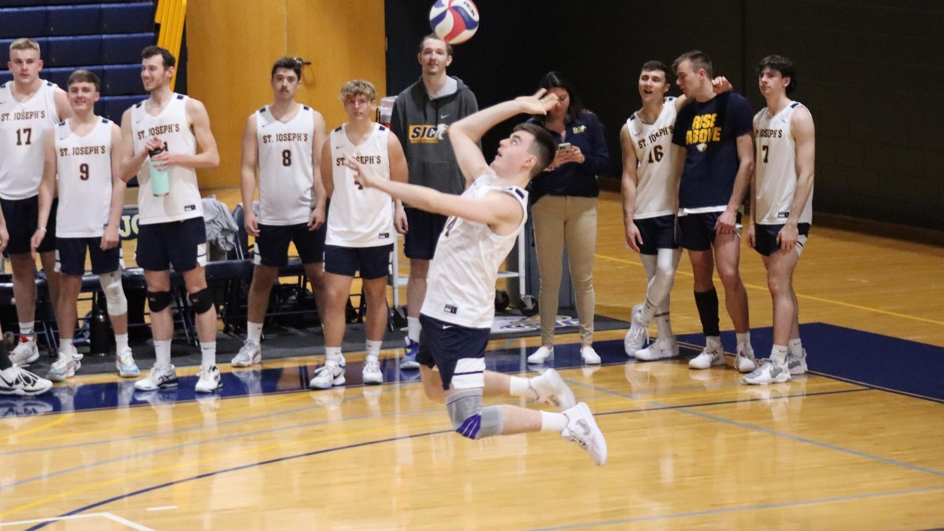 Men's Volleyball Remains Unbeaten in Skyline Play with Sweep of SJBK