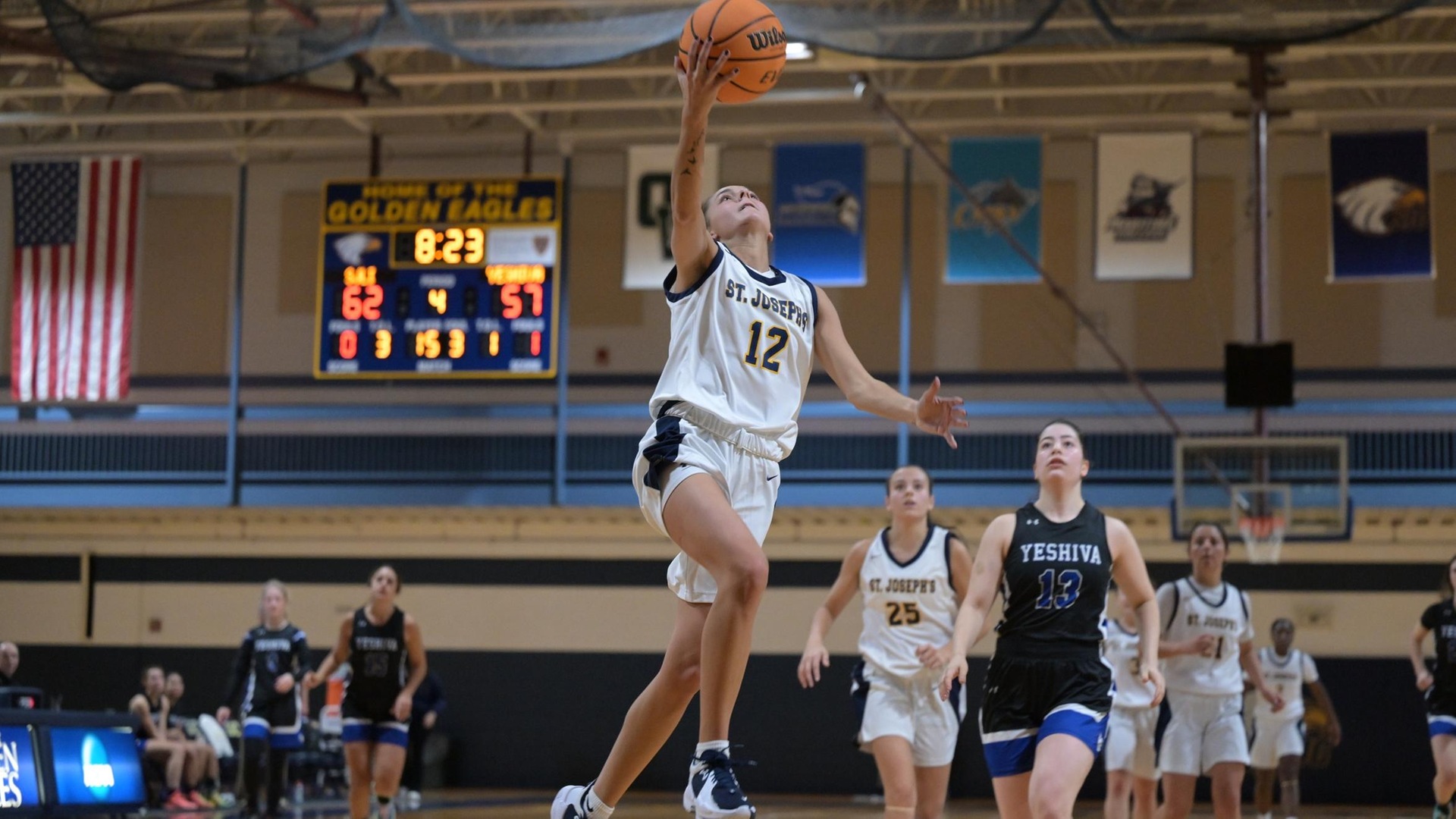 Women's Hoops Holds Off Sarah Lawrence for 89-74 Win