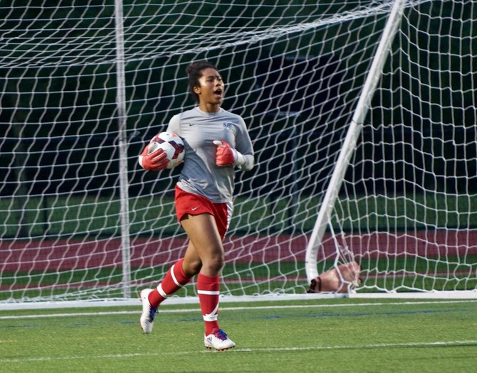 Women's Soccer holds on to 3-2 win over Lycoming