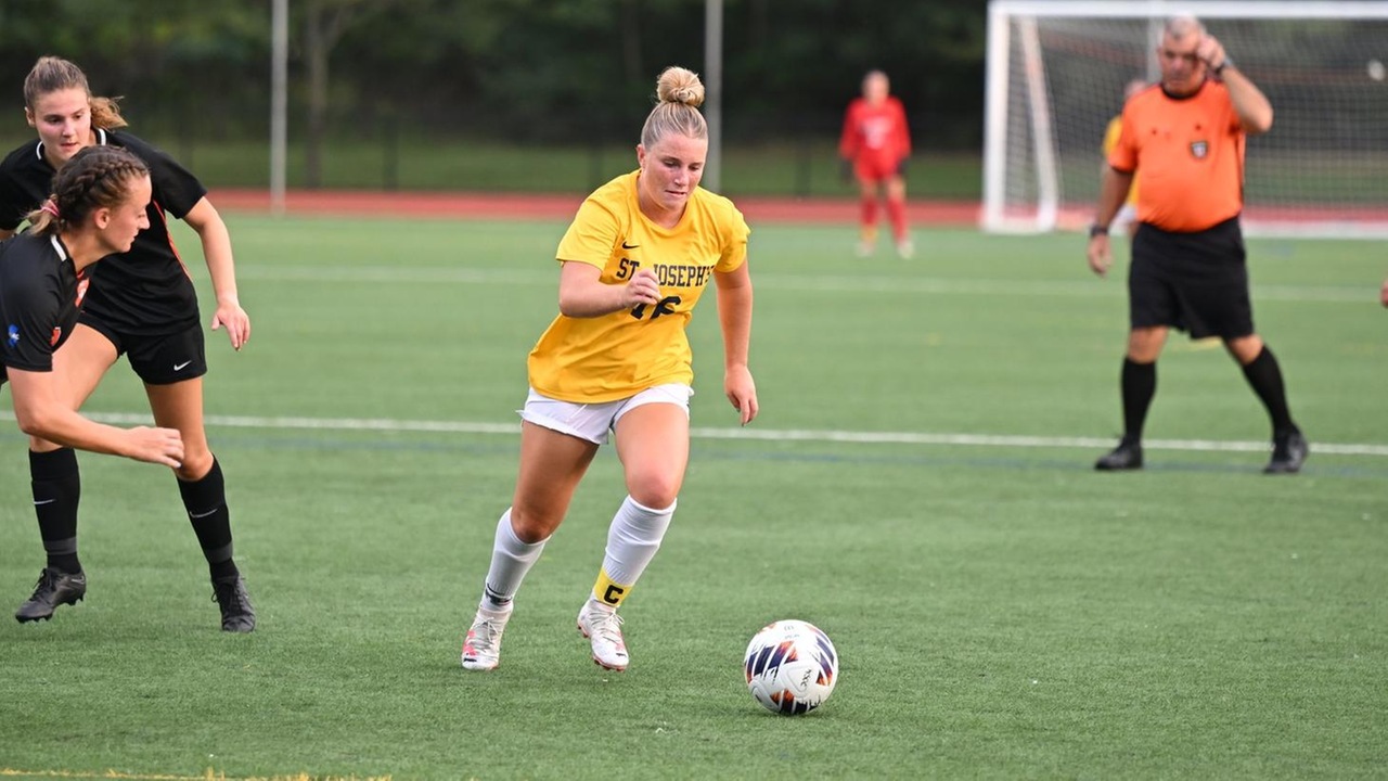 Women's Soccer Secures First Conference Victory