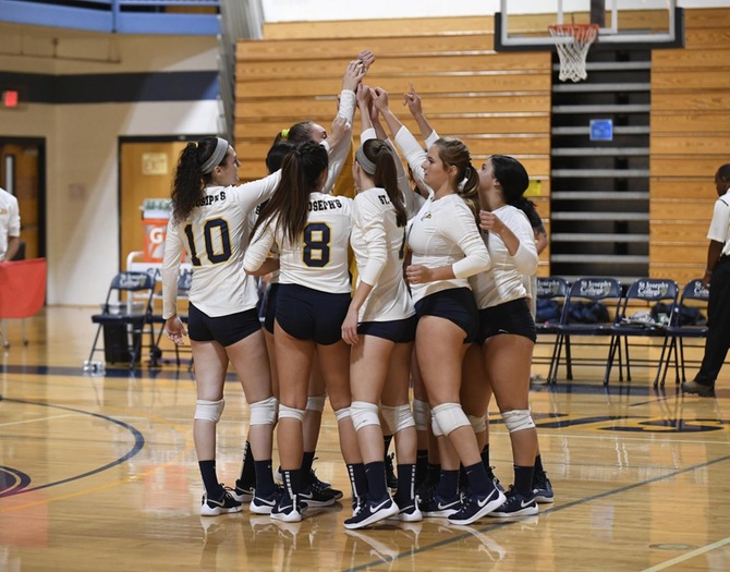 Women's Volleyball Rallies for 3-2 Win Over Farmingdale St.
