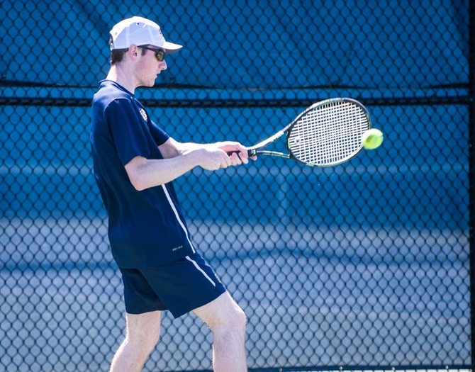 Men's Tennis Defeated by Farmingdale on Tuesday