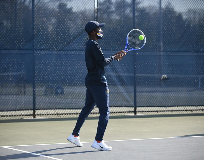 Men's Tennis Ends Season with Loss to USMMA
