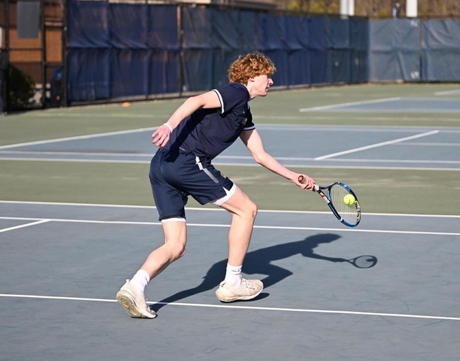 Men's Tennis Loses to Farmingdale in Skyline First Round