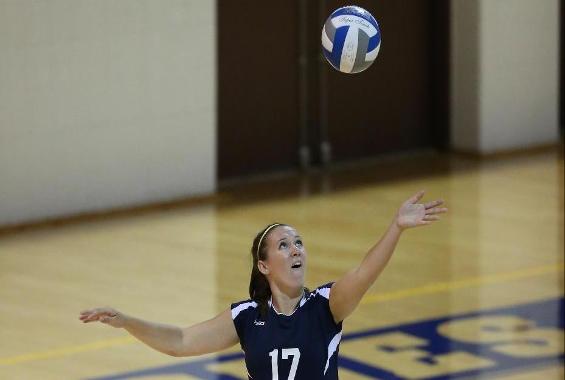 Women’s Volleyball Held in Day One of Ramapo Invitational